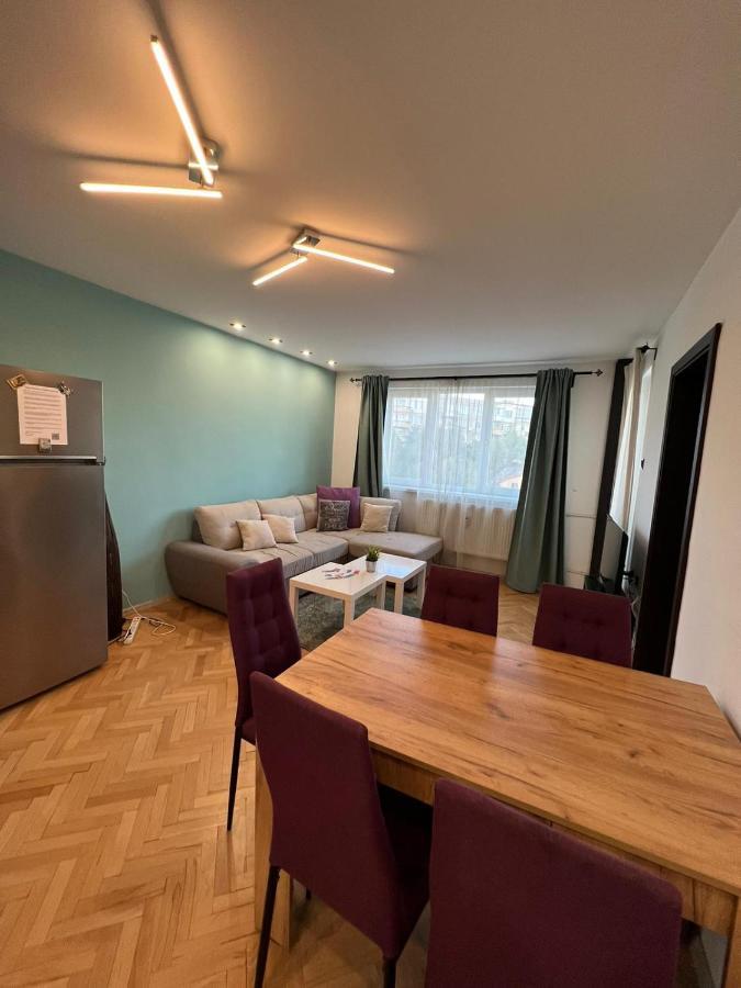 Al Malina 3Bdr Family Apt With Parking Space Near Airport And Iec Sófia Exterior foto