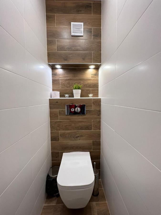 Al Malina 3Bdr Family Apt With Parking Space Near Airport And Iec Sófia Exterior foto